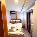 House 1 2* Istanbul