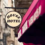 Lejlighedshotel House 1 2*