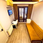 House 1 اسطنبول