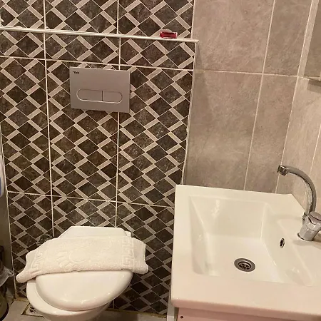 House Hotel 1