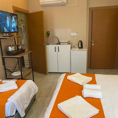 Aparthotel House Hotel 1
