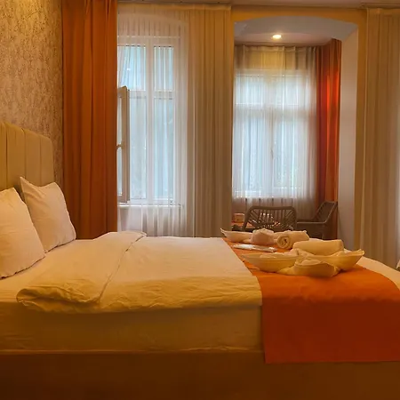 Aparthotel House Hotel 1