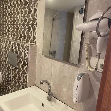 Aparthotel House Hotel 1