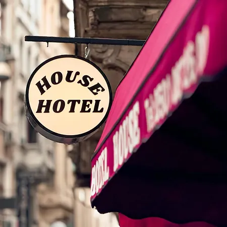 Apart-hotel House 1 2*