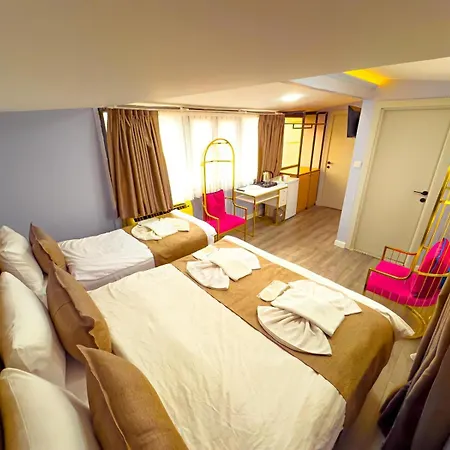 House 1 Apartmanhotel 2*